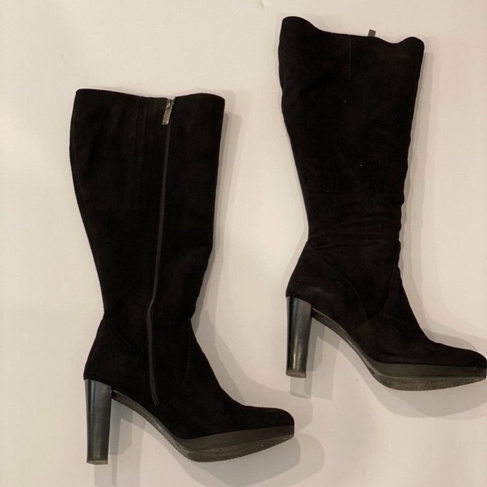 Ted and Muffy 17" calf suede stacked heel boot 39